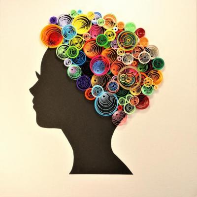 Portrait de femme, cheveux quilling