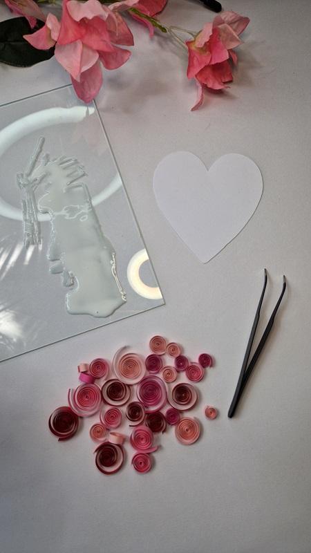 03 coller les spirales bande papier quilling coeur tableau tuto diy loisirs creatifs eugenie