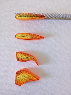 Bande papier quilling peigne rayon soleil flamme paperolles tuto modele facile loisir creatif eugenie 1