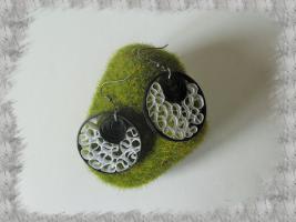 Bijoux boucles d oreille quilling dentelle noir et blanc loisirs creatifs 01