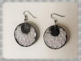 Bijoux boucles d oreille quilling dentelle noir et blanc loisirs creatifs 3