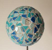 Kit mosaïque boule tuteur de jardin 