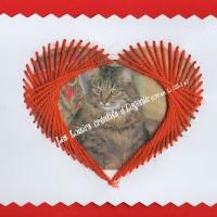 Broderie sur papier carte a broder loisirs creatifs coeur cadre enfant phot de chat