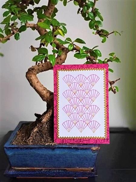 Carte a broder motif eventail japon asie broderie papier geometrique fil tendu string art bonsai