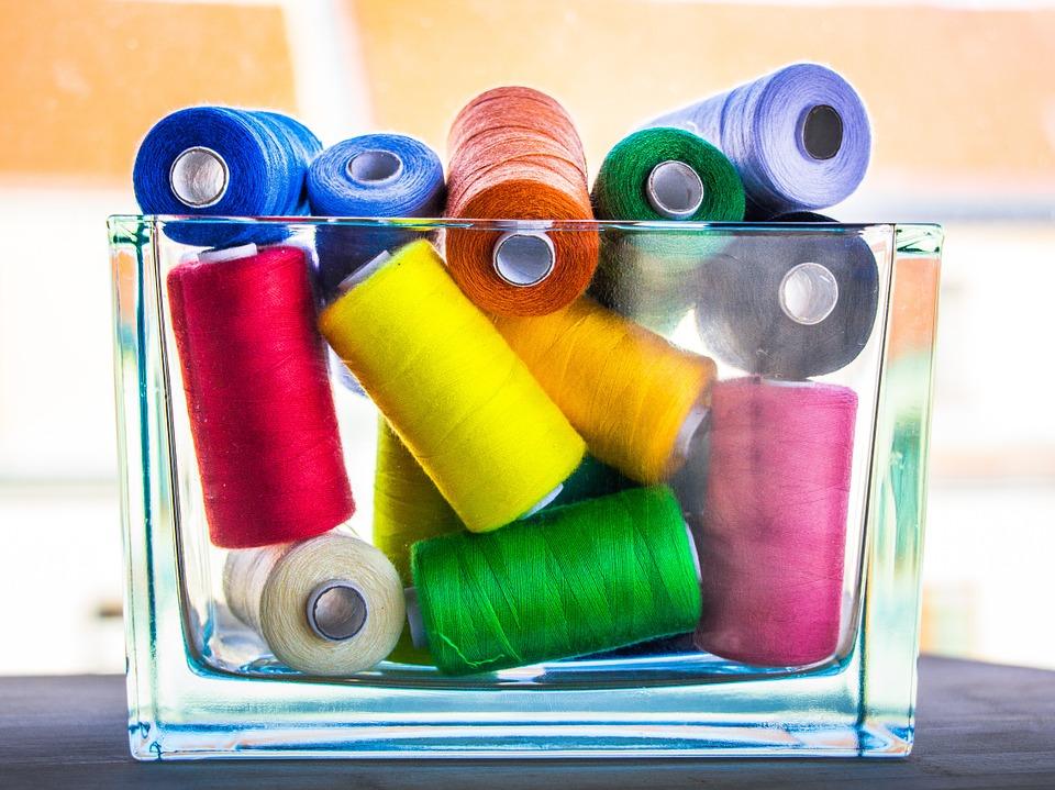 Fils pour broderie sur papier