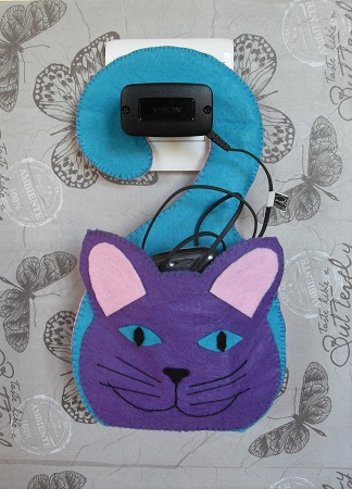 Kit loisirs creatifs feutrine porte telephone chat 03