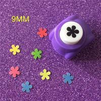 Mini perforatrice fleur 5 petales arrondis loisir creatif eugenie 04