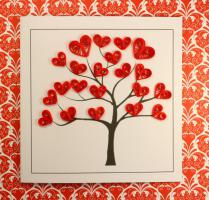 Modele quilling facile debutant carte arbre aux coeurs rouges 1