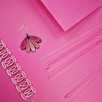 Papier rose fuchsia quilling bandes loisirs creatifs eugenie