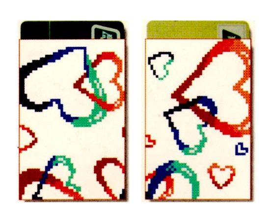 Porte carte point de croix point compte loisirs creatifs coeurs sur fond blanc