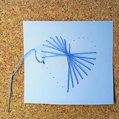 Test broder papier 120g coeur bleu fil broderie essai