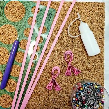 Tuto quilling ruban octobre rose materiel